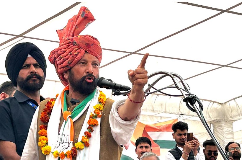 'FIR registered against Congress candidate Choudhary Lal Singh  in Kathua'