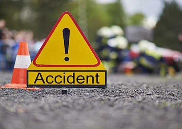 'One person killed, 11 injured in road accident in J&K's Ramban'