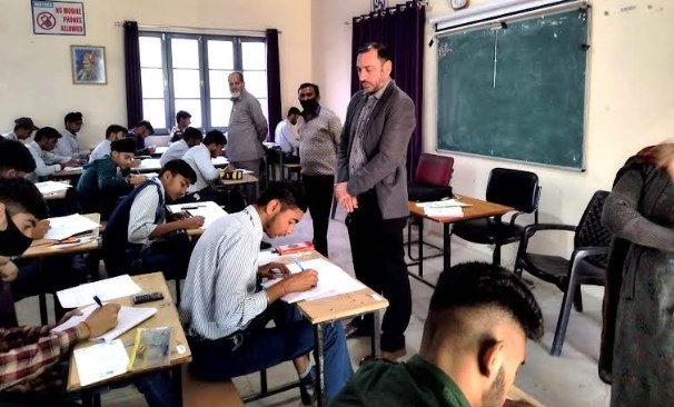 'Chairman JKBOSE pays surprise visit to 10th class examination centres'