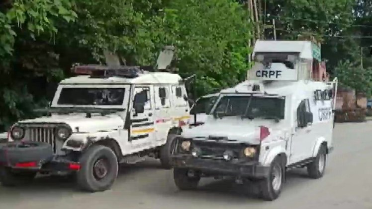 'J&K: Encounter breaks out between terrorists and security forces in Baramulla'