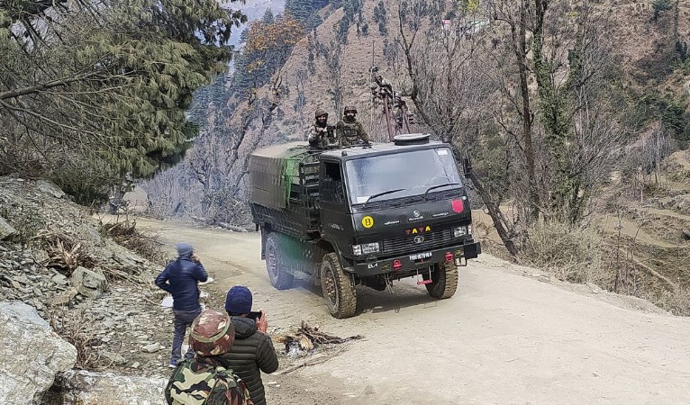 'High alert in Rajouri, security forces conduct search operation after firing incident'