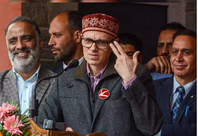 'BJP contesting through proxy candidates, Omar Abdullah tells voters in Anantnag'