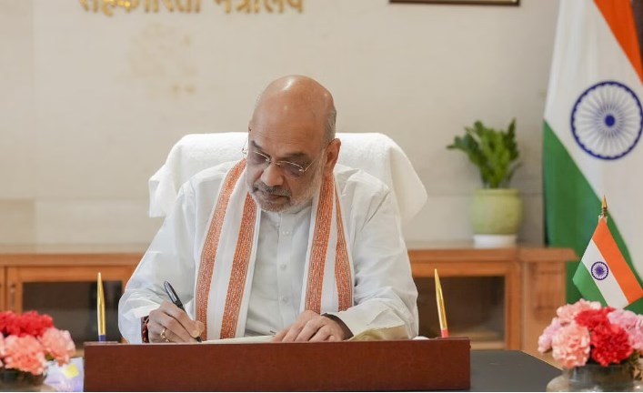 Amit Shah reviews J-K security amid recent attacks; calls next meet on June 16