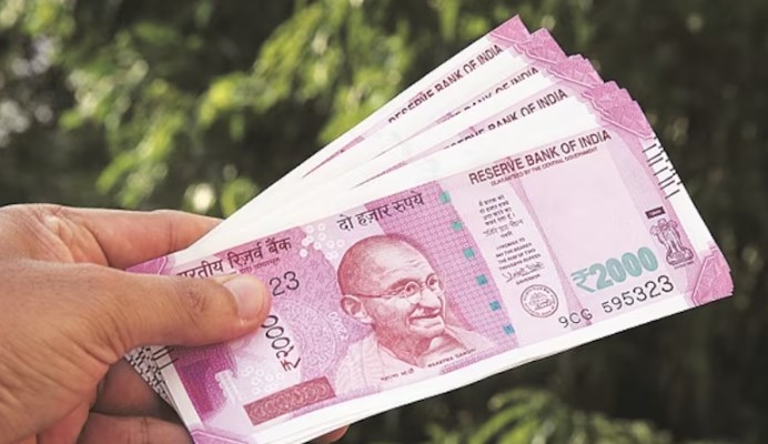 Rs 2,000 notes worth Rs 1.80 lakh crore have come back in banks so far: RBI Governor