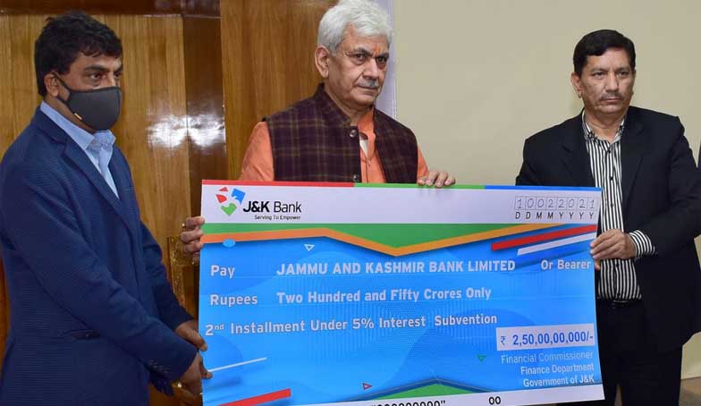 Lt Governor hands over cheque of Rs 250 crore to J&K Bank as second installment of 5% Interest Subvention