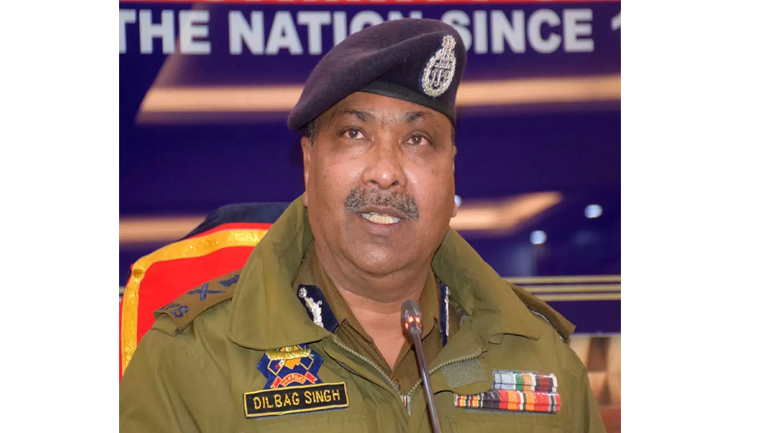 Thrashing of journalists: DGP orders action against police officer 