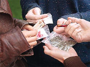 Huge cache of Charas, Heroin recovered in Rajouri and Jammu 