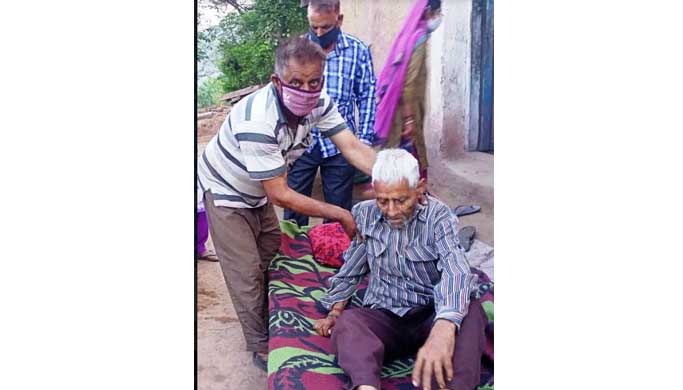 Will to survive: 96 years old beats Coronavirus in Rajouri