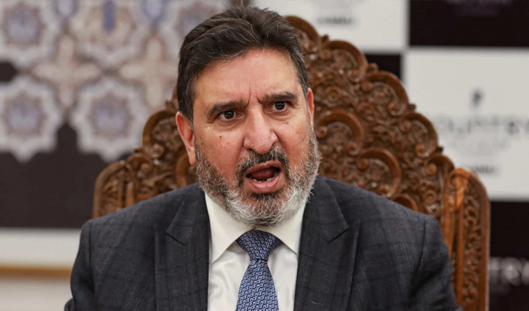 J&K people expect early restoration of Statehood: Bukhari