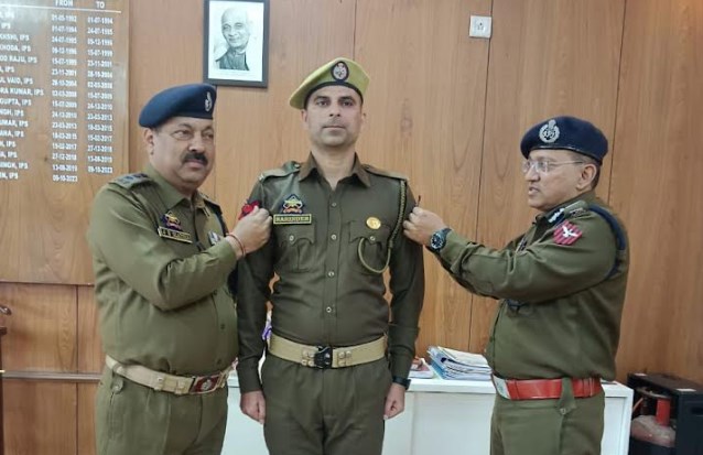 ADGP Jammu adhere new rank to Sg.Constables