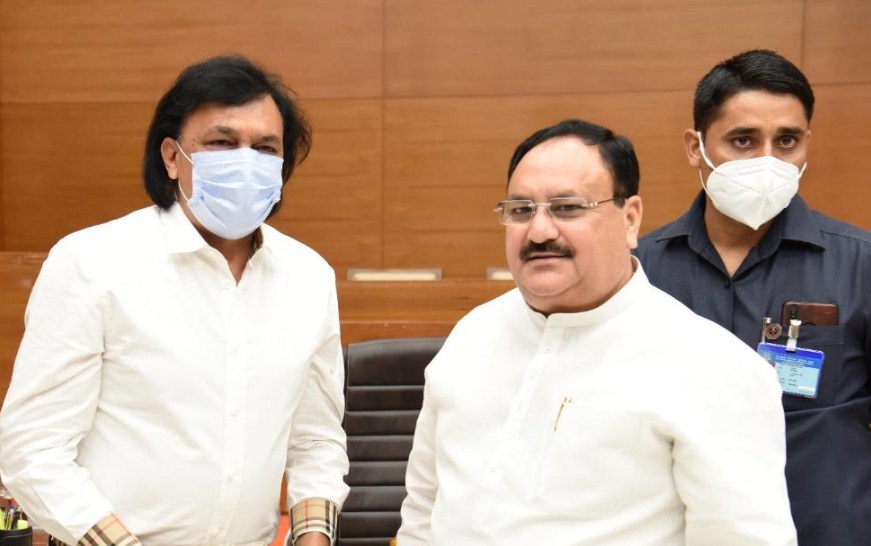 Vaid called on BJP Chief JP Nadda, invited him to visit J&k soon 