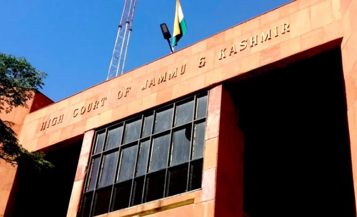 J&K HC admits PIL on coronavirus, asks govt to prepare comprehensive policy