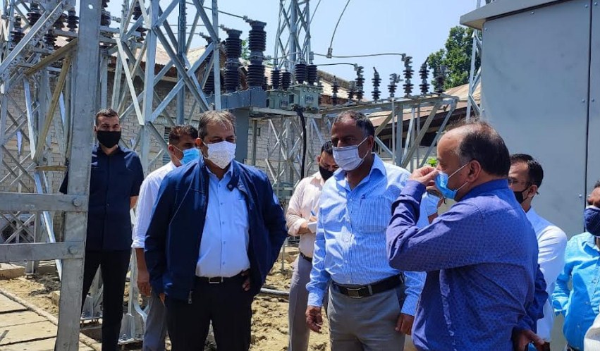 Advisor Baseer Khan inspects execution of various Receiving Stations in Sgr city