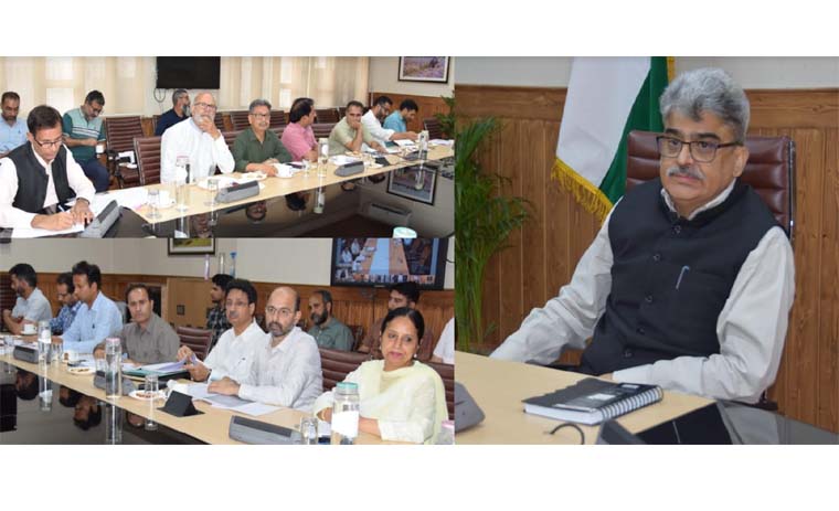 Lt Governor attends ‘Meri Maati, Mera Desh’ programme at Srinagar