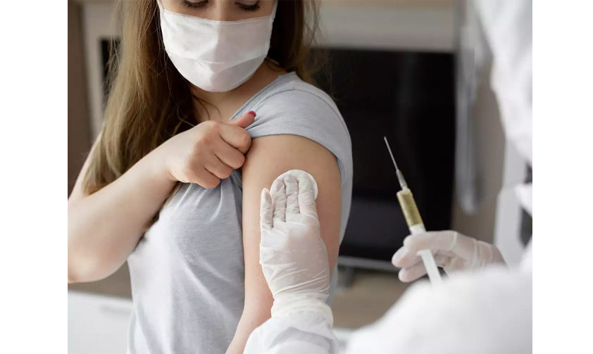 India records 25,072 Covid cases, 389 deaths in 24 hours; recovery rate stands at 97.57%