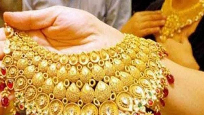 Gold Price Today Sees Big Fall; Check April 28 Gold Rate in Your City