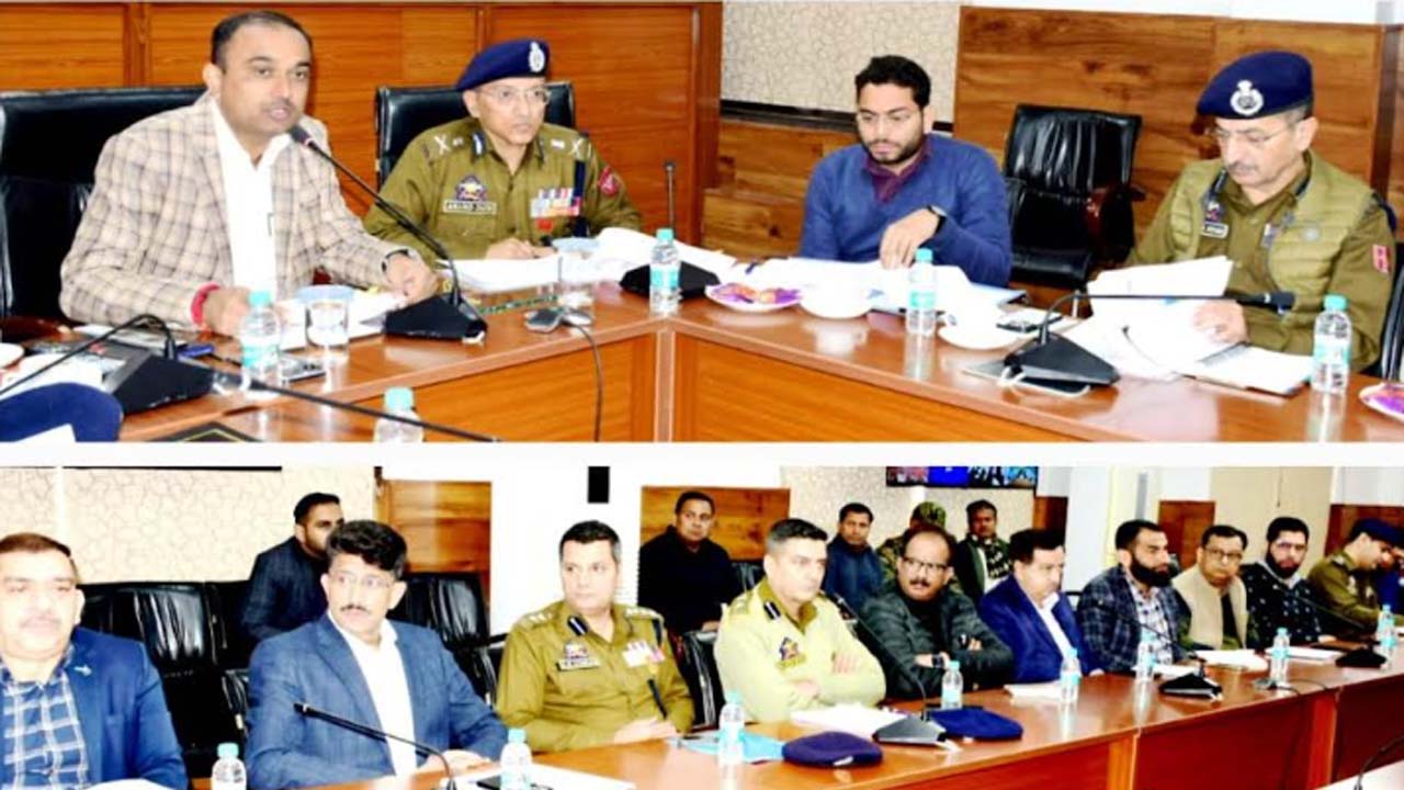 Sufficient stock of essential commodities in Jammu Division: Div Com