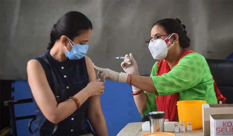 Over 3.09 crore unutilised vaccine doses available with states, private hospitals: Centre