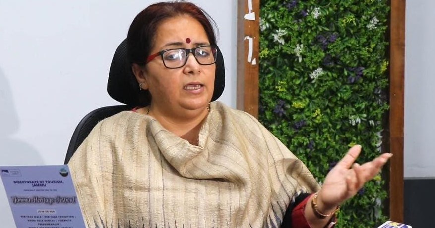DC Udhampur briefs media persons regarding Jammu heritage festival
