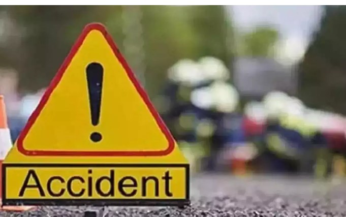 One dead, 5 injured as auto falls in roadside ditch in Poonch