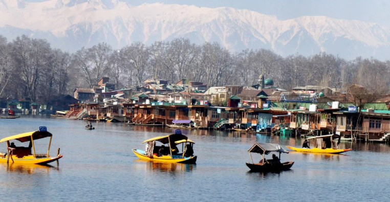 Dry weather with clear sky likely in J&K during next 24 hrs
