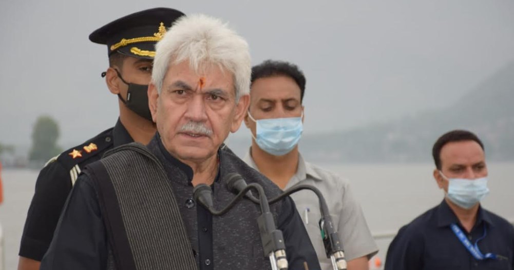 Lt Governor Flags off 'Athwas', a Unique Partnership between Citizens & Authorities for rejuvenation of Dal Lake