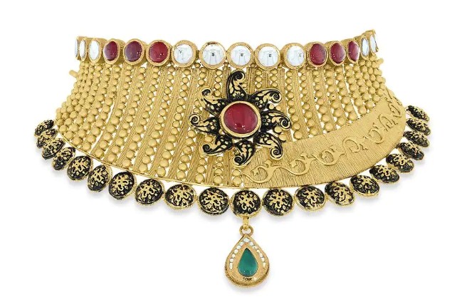 Govt to implement mandatory gold hallmarking from June 1