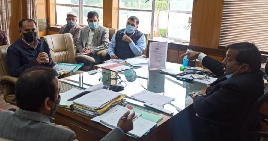 Dheeraj reviews status of slaughter houses in J&K