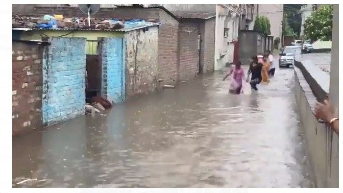 Moderate to very heavy rains lash most parts of J&K