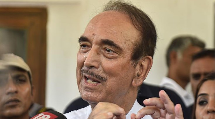 J&K: Upper reaches of Gulmarg, Sonamarg receives fresh snowfall, plains lashed by rains