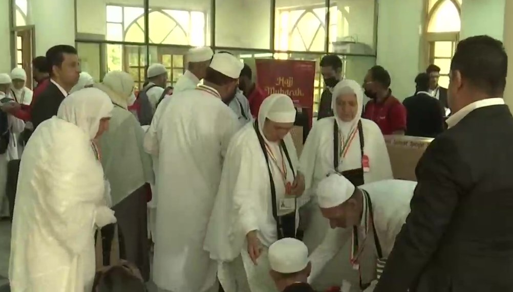 Hajj 2022: First batch of 145 pilgrims from J&K leaves for Saudi Arabia