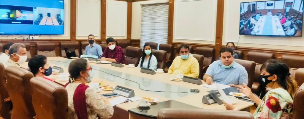 Yasha Mudgal reviews progress made on formation of FPOs in J&K