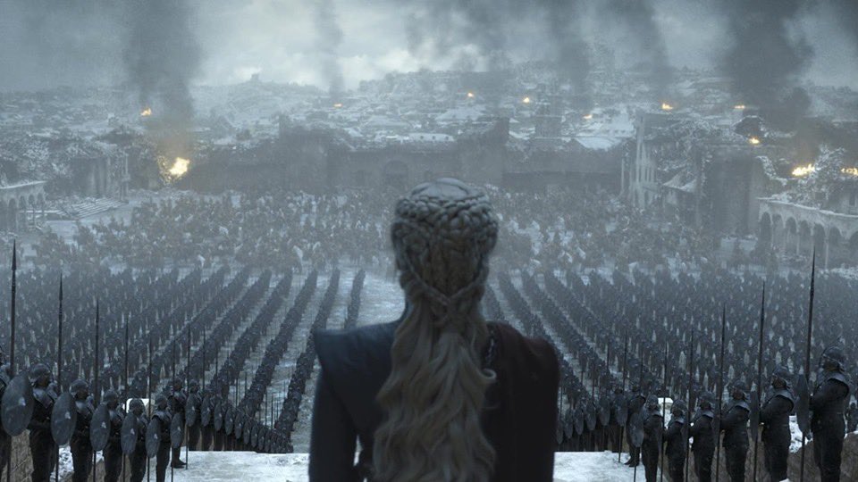Over 300,000 signatures for the petition to remake the eighth season of Game of Thrones
