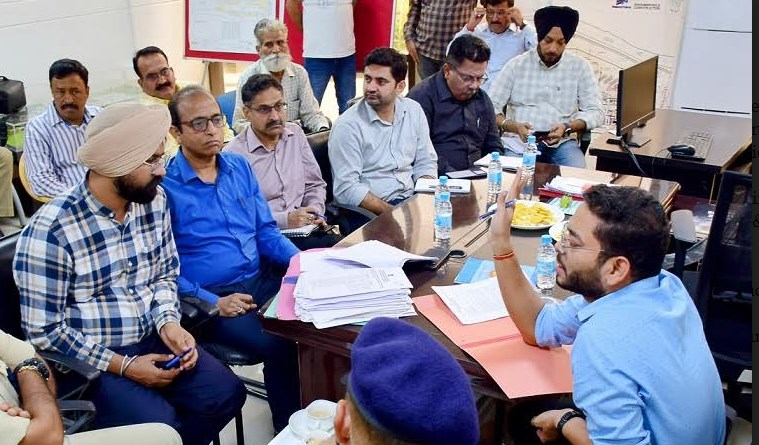 DC Jammu lists measures for optimal use of multi level bus stand