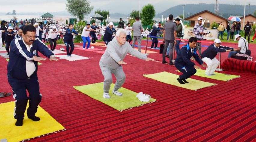 Yoga Day: J&K LG Manoj Sinha leads hundreds at mass yoga programme