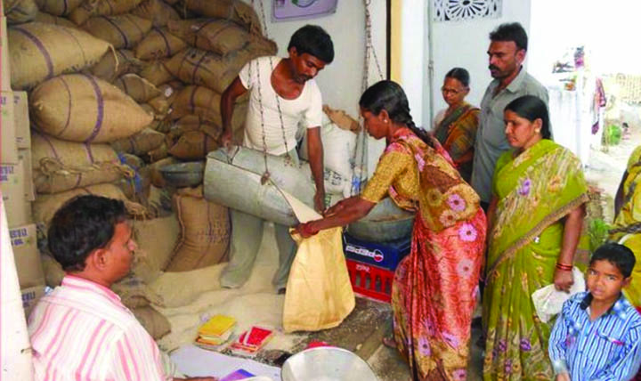 Govt to soon make ration cards portable in country