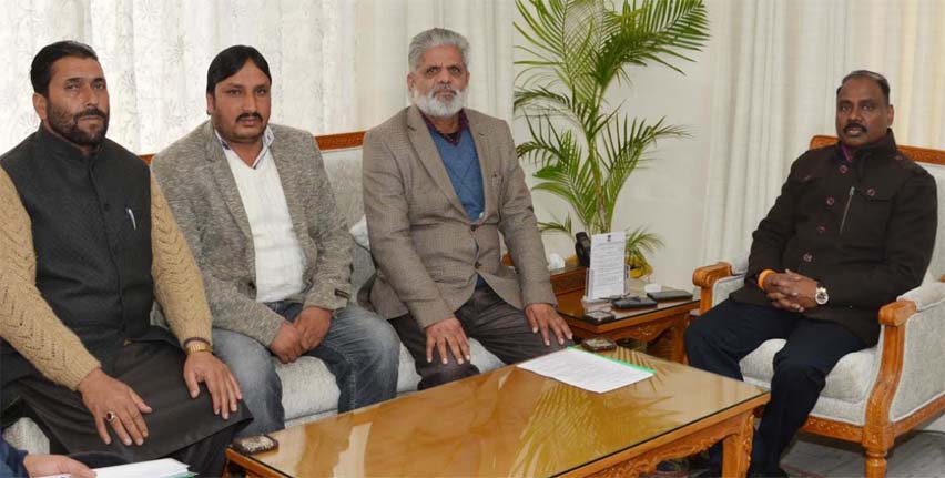Delegation of LoC residents of Poonch calls on Lt Governor