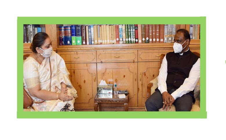 Chief Postmaster General J&K meets Lt Governor