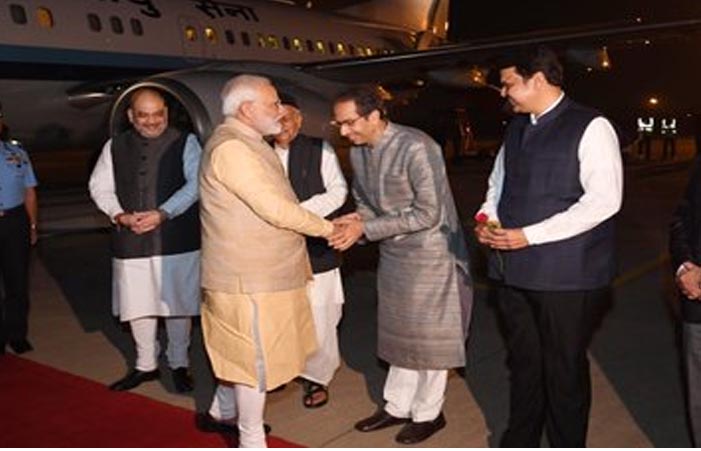 PM, Uddhav meet at Pune airport   