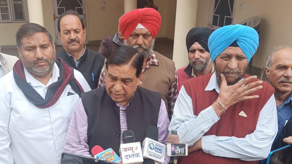 No jobs BJP pushing J&K youth to Liqour addiction: Ravinder Sharma