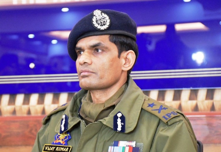Army chief General Manoj Pande visits Ladakh; reviews operational preparedness along LAC
