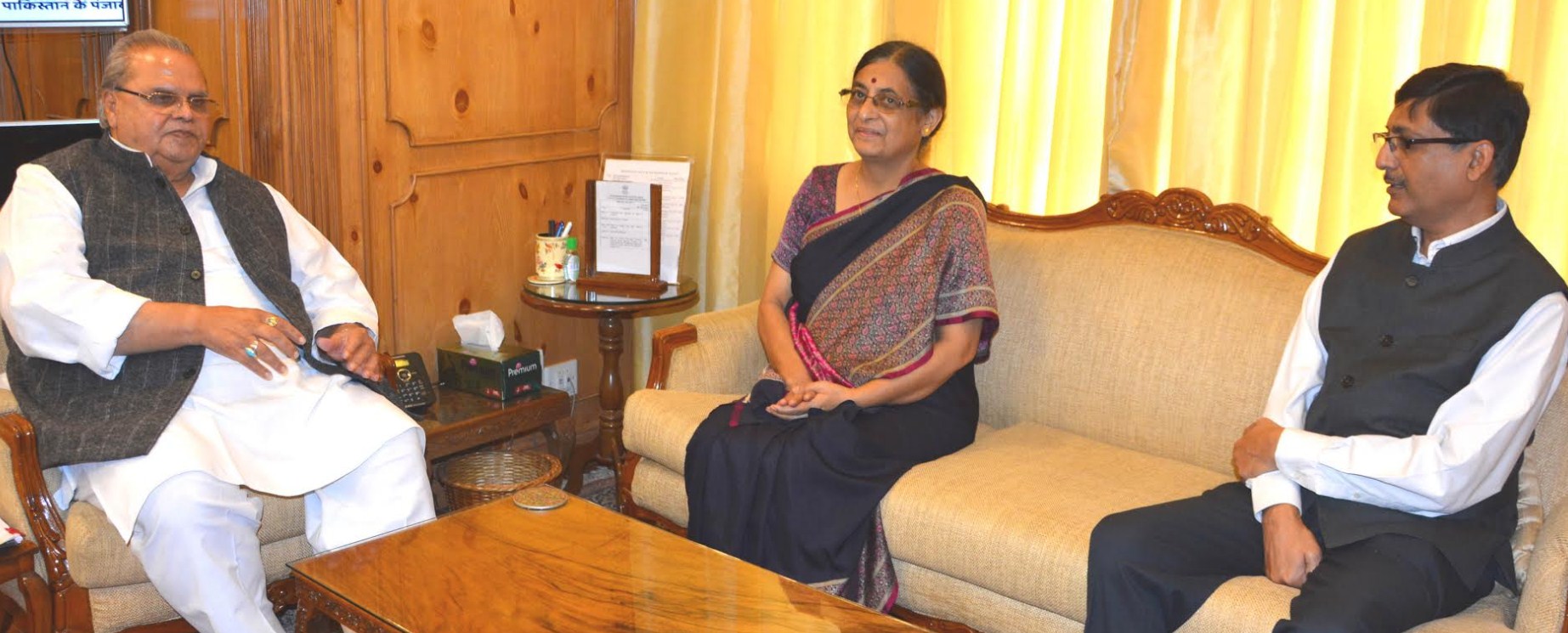 Prasar Bharati team meets Governor
