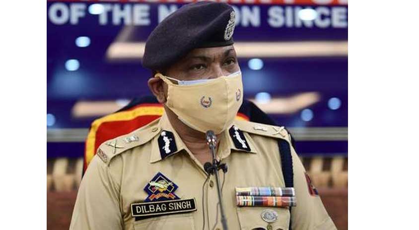 J&K DGP sanctions meritorious scholarship, special reward of Rs 14.60 lakh to wards of policemen