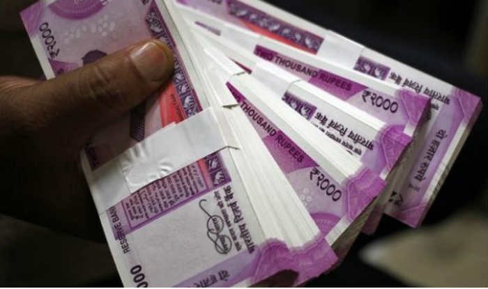 Executive Officer MC Anantnag caught in camera taking bribe, Div Comm orders attachment 