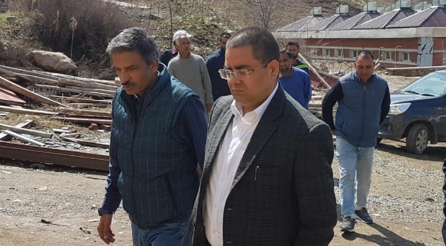  MD JKPCC R.K. Shavan visits Ganderbal, inspects ongoing works