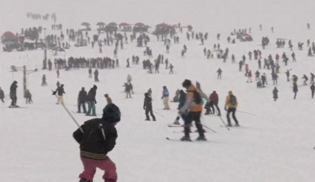 J-K: Skiing gives boost to tourism in Gulmarg
