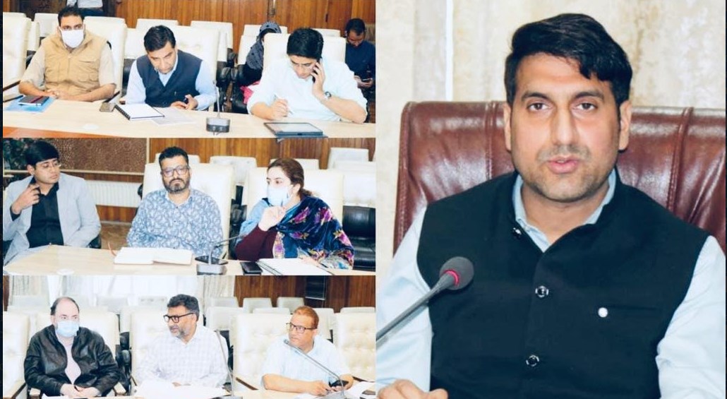 DC Srinagar reviews Action Plan for implementation, monitoring of National Clean Air Programme