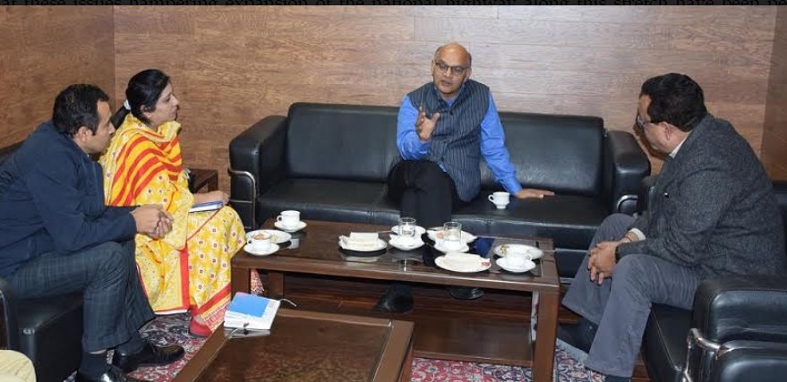Advisor Sharma visits Udyog Bhavan, reviews preparations for Global Investors Summit