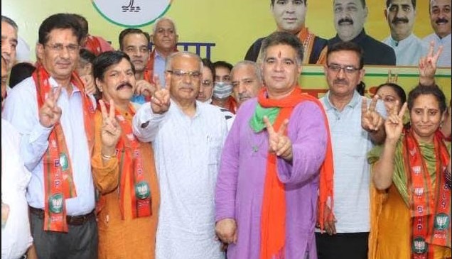 Will change J&K’s ‘Taqdeer aur Tasveer’ if voted to power for 5-year term: Ravinder Raina