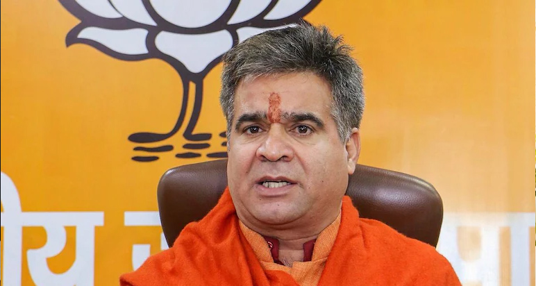 Ravinder Raina thanked PM Modi and HM Amit Shah for historical decision in favour of VDC member in J&K